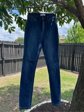 Vibrant M.I.U. Women’s Skinny Jeans in Light Blue (W28)